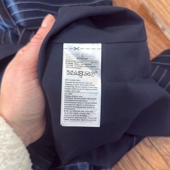 Banana Republic NWT navy pinstripe pencil skirt size 2 - Picture 8 of 9